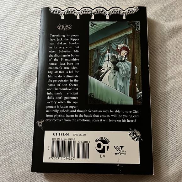 Black Butler III *pages are intact* - Picture 2 of 2